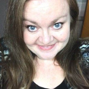 Meet your Posher, Neely